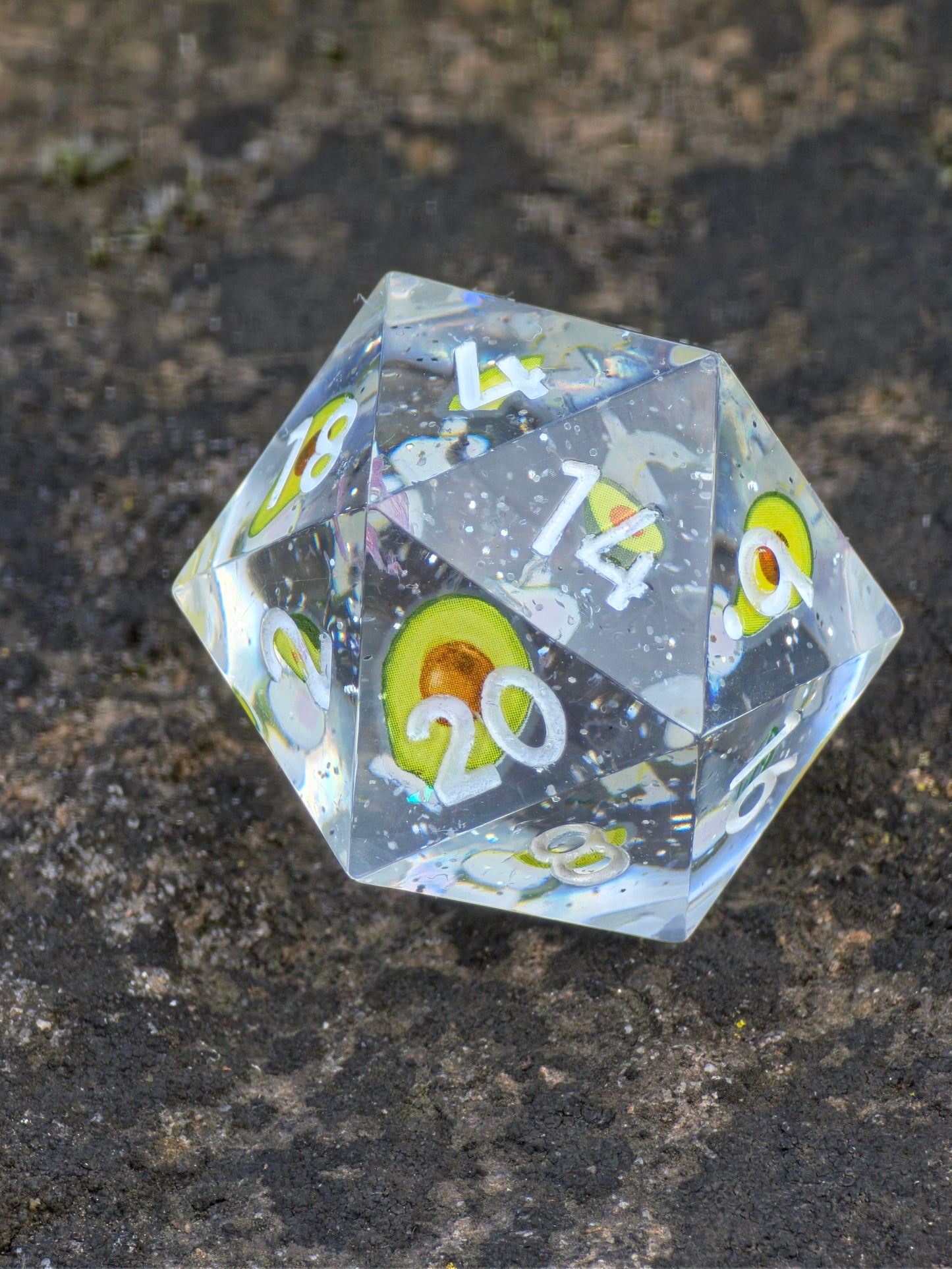 Einzelner Polyedrischer D20 – Avocado Würfel Transparent – Handgemachter Resinwürfel Standardgröße | DnD Pen and Paper TTRPG