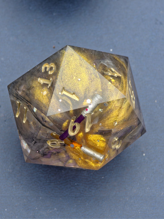 Chonk D20 "Twin Blades Relic" - 40mm Resin Die with Embedded Light Blades, Black Mist & Gold Effect | Handmade TTRPG Dice