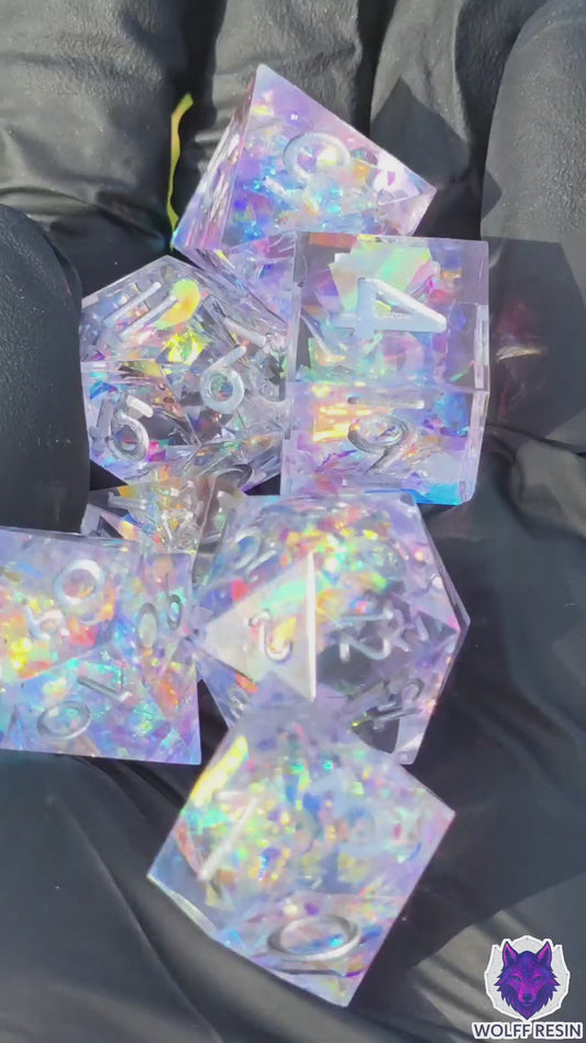 Polyedrischer Würfelset Opal Aurora – Handgemachte Resinwürfel mit Opal Effekt | DnD Dice Set Pen and Paper TTRPG | Gefrorenes Nordlicht Würfelset