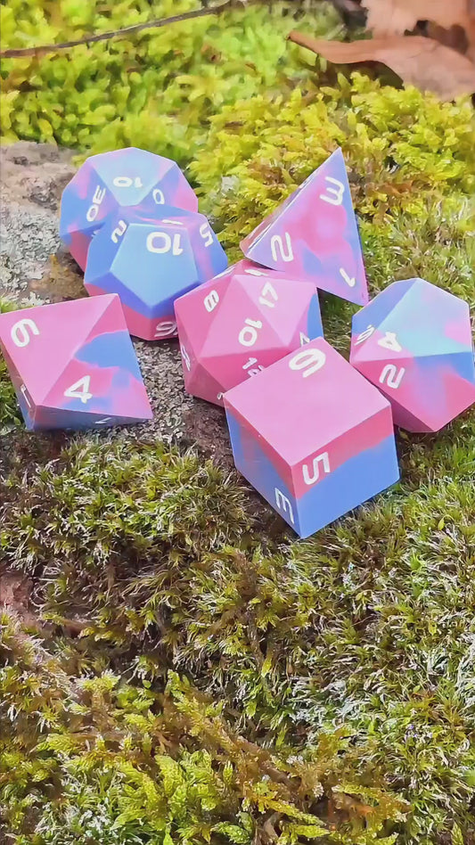 Zuckerwolken – Cotton Candy Resin Dice Set