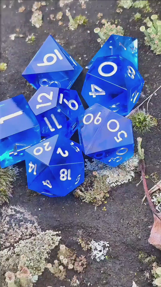 Midnight Nebula – Mystisches Glow Nebula Dice Set