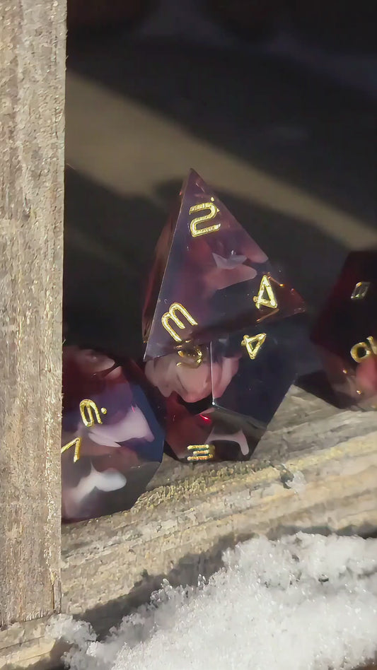 Würfelset „Velvet Espresso“ – Handgemachtes Resin Dice Set mit Coffee & Cream Cloud-Effekt | DnD TTRPG Würfel