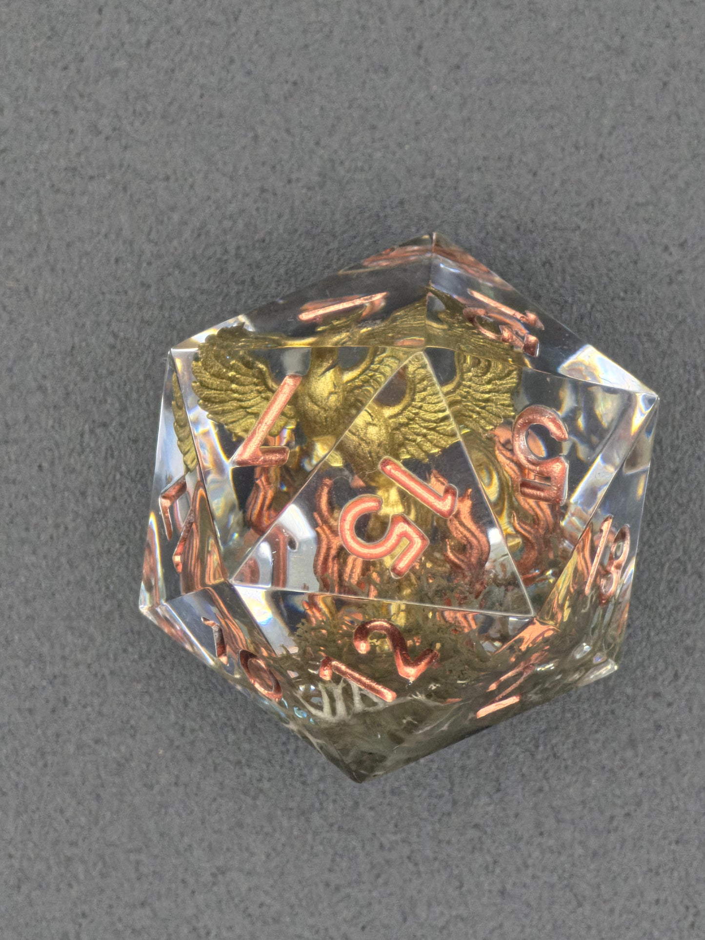 Aschekrone – Goldener Phönix D20 (28 mm)