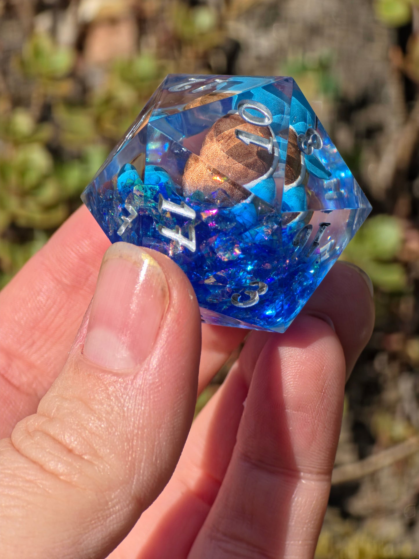 Shiggy – Midnight Ocean D20 40 mm – Pokémon-inspirierter Resin Würfel in Deep Ocean Blue XL DnD Sammlerwürfel