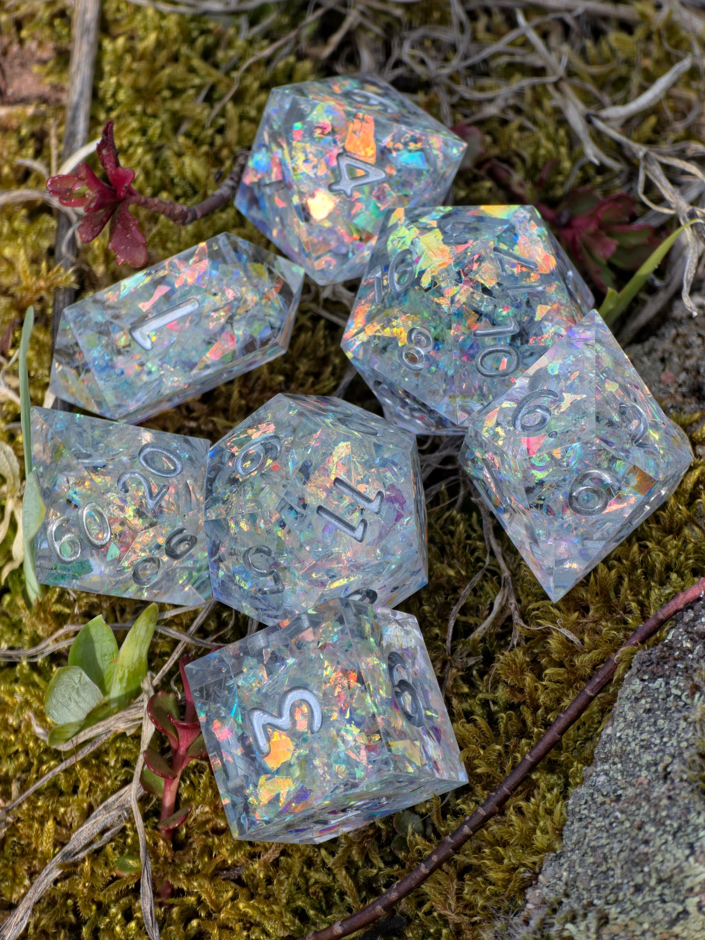 Iridescent Opal Dice Set – Clear Resin DnD Dice with Rainbow Flakes, Prism Light Effect, Sharp Edge Fantasy Dice, Handmade TTRPG Set