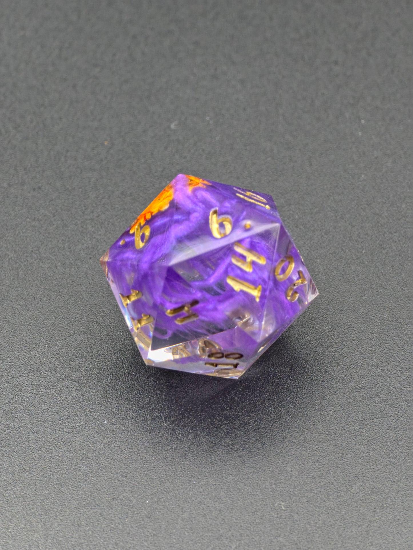 (Sarah) d20 – Custom Rapunzel Sonne