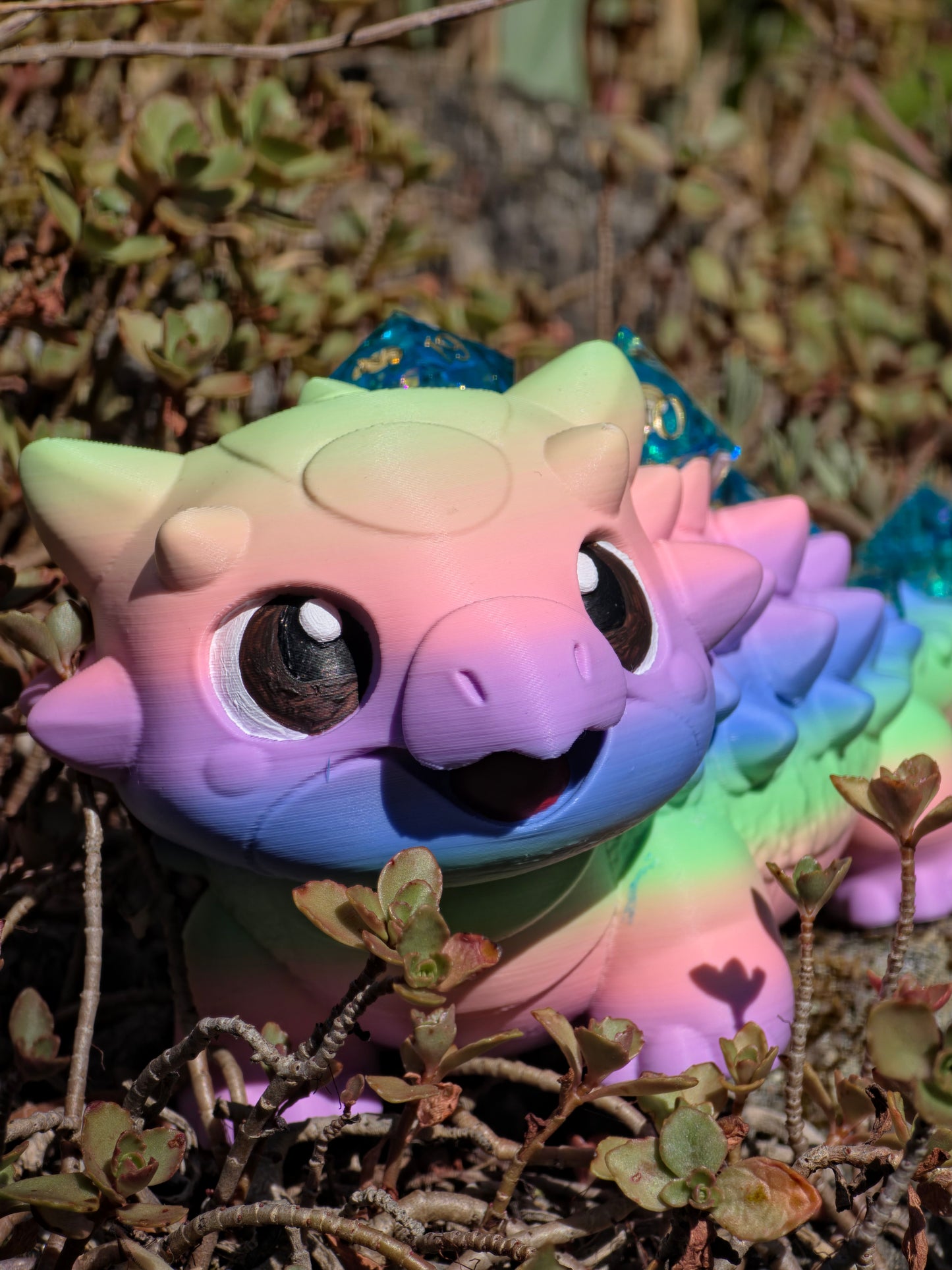 Buba Cotton Candy Dreams Dice Holder – Süßer Ankylosaurus Würfelhalter für 7 Dice | 3D-gedruckter DnD Dice Organizer mit Gem D4 Slot