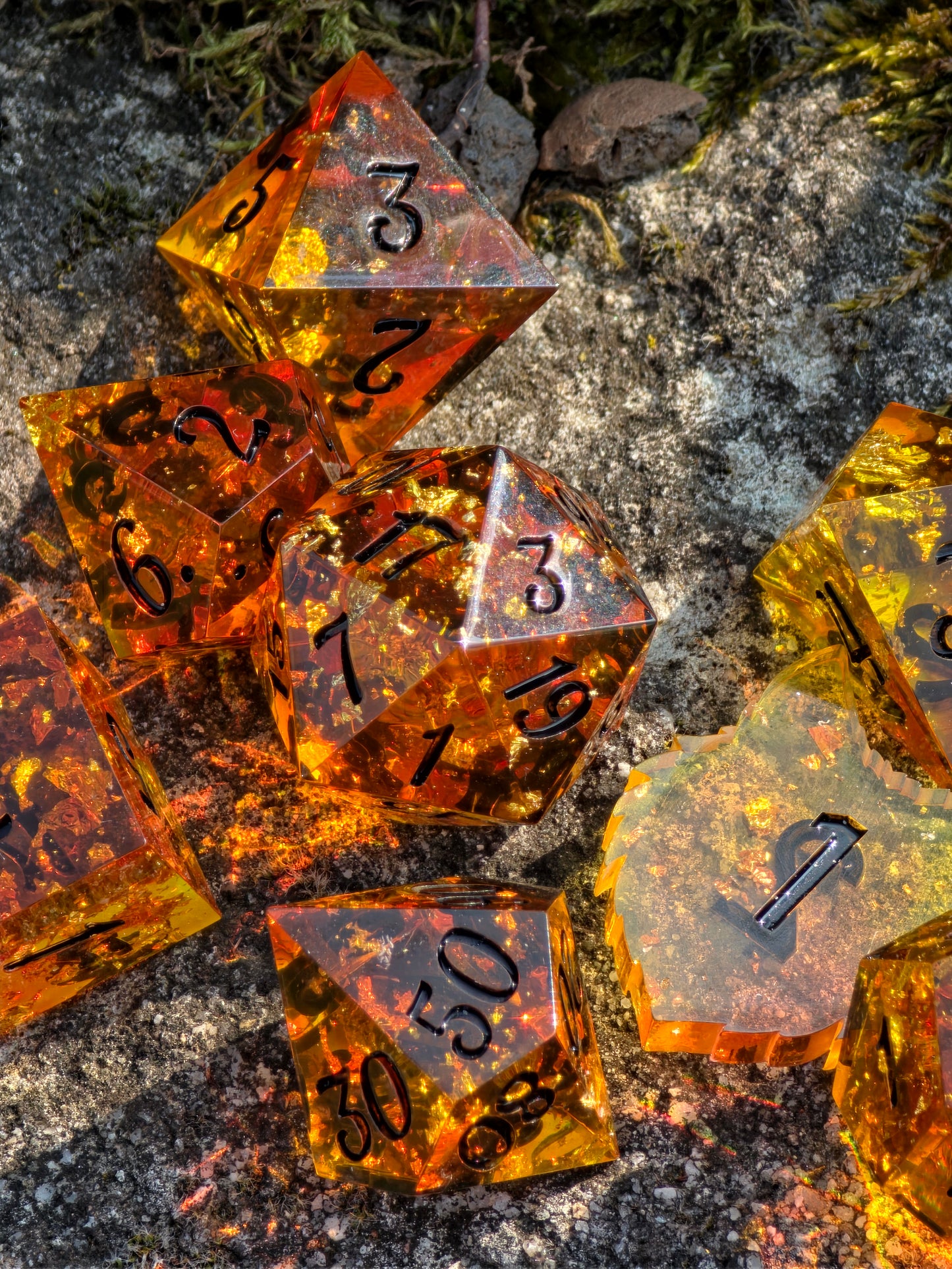 Amber Dice Set "Golden Resin Amber" - 8 Dice Set with Gold Flakes, Honey Amber Effect | Black Numbers | Handmade Sharp Edge TTRPG Dice
