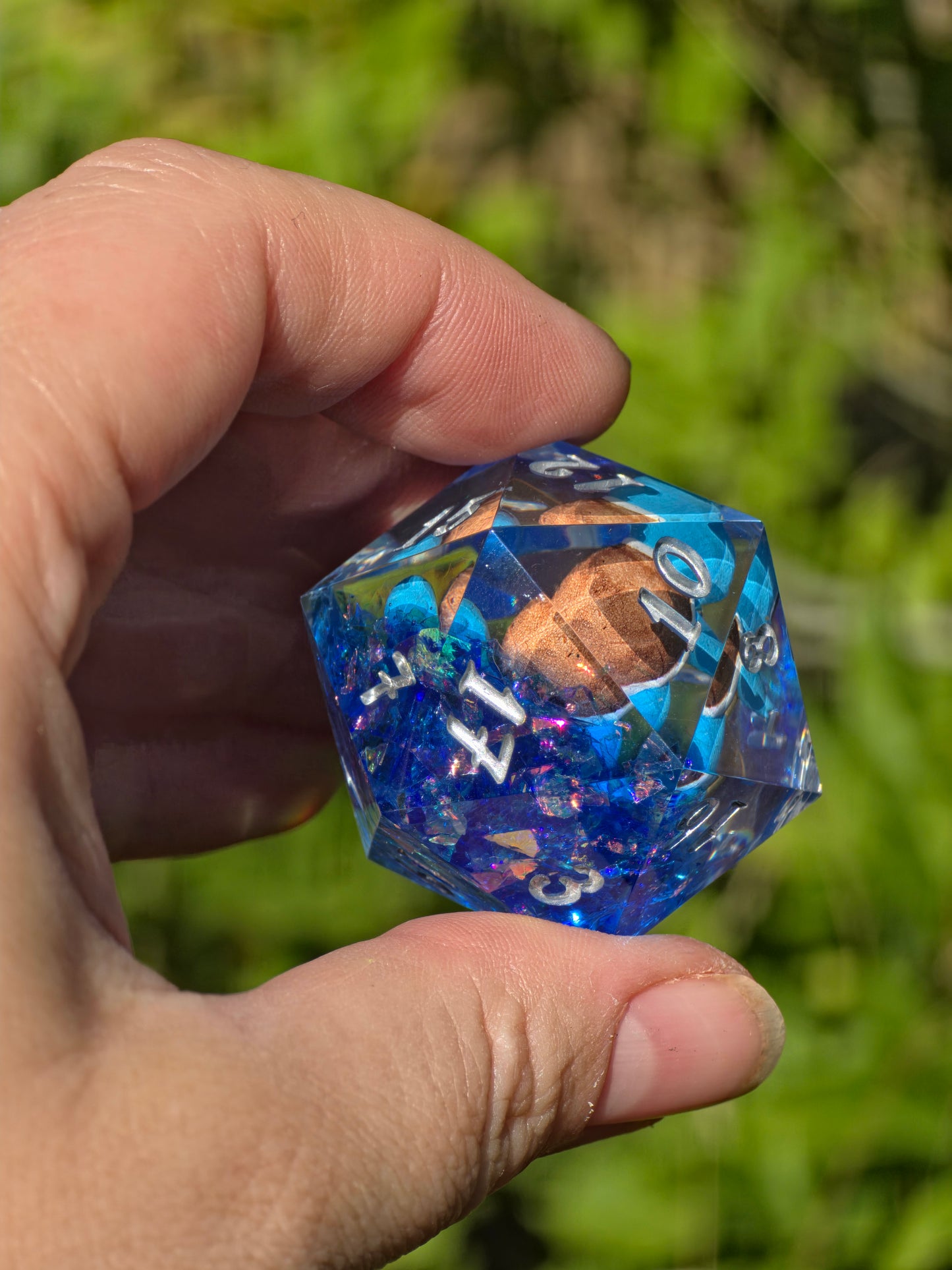 Shiggy – Midnight Ocean D20 40 mm – Pokémon-inspirierter Resin Würfel in Deep Ocean Blue XL DnD Sammlerwürfel