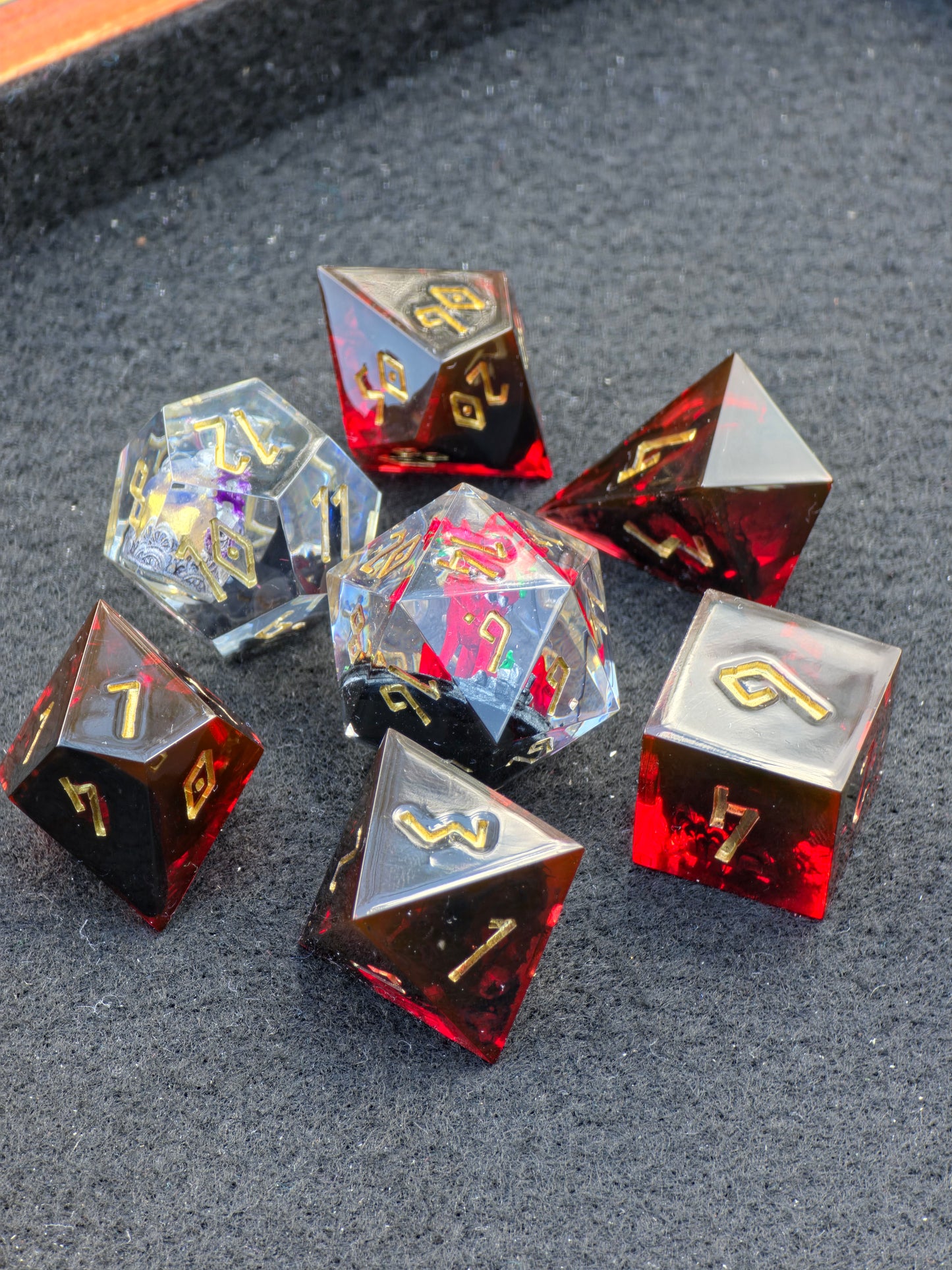Greek Mythology Dice Set – Hades Inspired Cerberus Resin Dice, Liquid Core Ambrosia Potion D12, Handmade Fantasy DnD Dice for Collectors