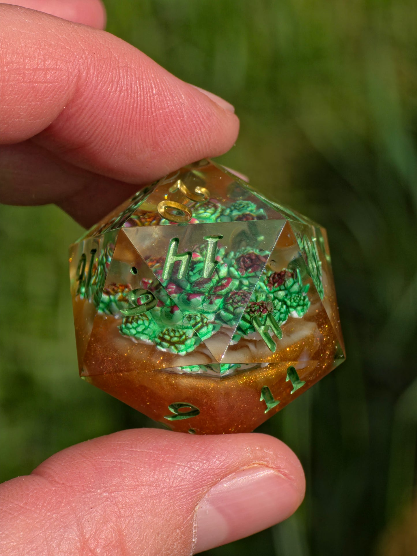 D20 Die 35mm Succulent - Handmade Resin Dice, Green Gold DnD Dice, Single RPG Die, Gift for Gamers