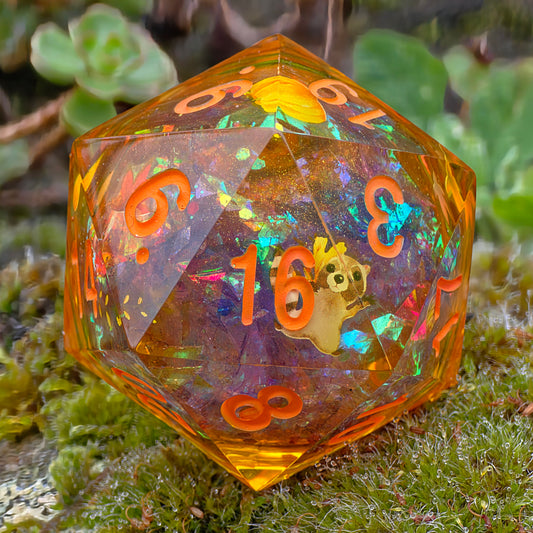 Chonk Polyedrischer D20 Würfel 33–35 mm – Liquid Core Autumn Raccoon Dice | Handgemachter Resin Würfel mit Herbstblättern, Kürbis, Halloween