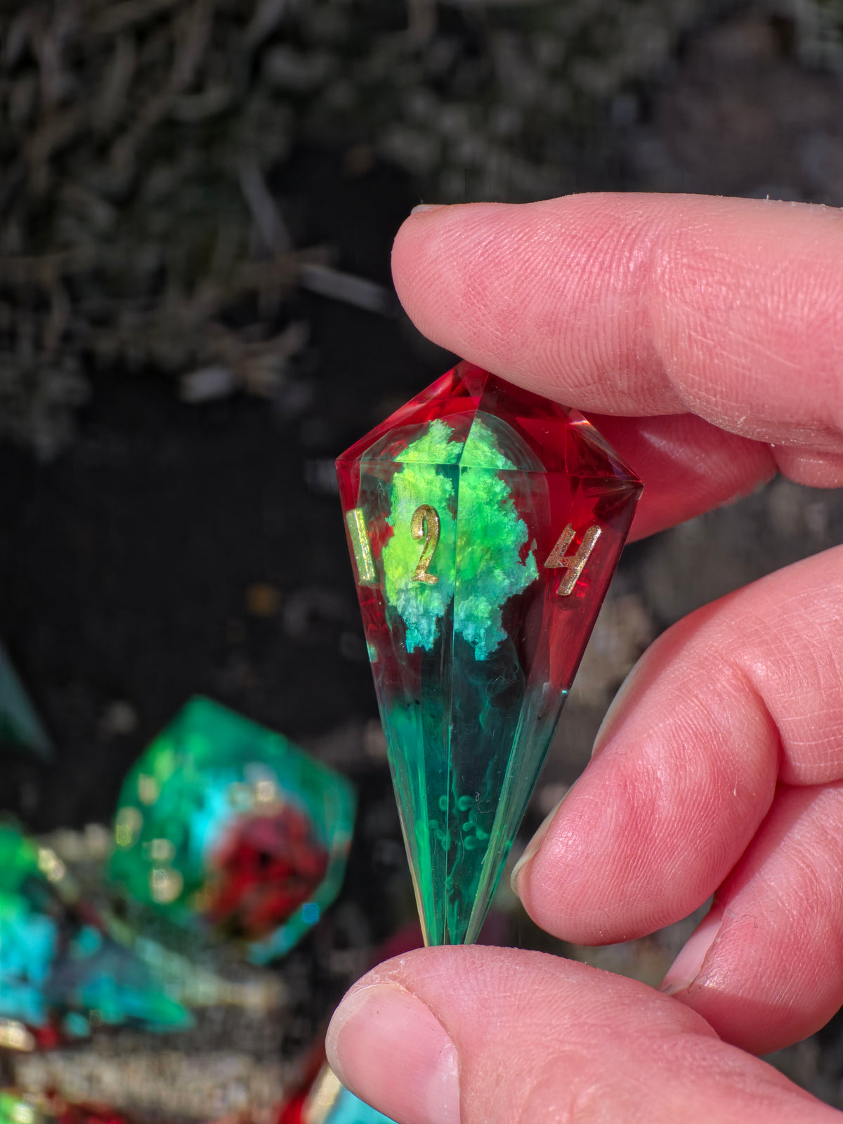 Heart Vessel – Essence of Hyrule Heart Vessel Elongated Würfelset – Zelda Breath of the Wild & Tears of the Kingdom Inspired | 7-teiliges DnD Dice Set mit Herzcontainer & Geoden