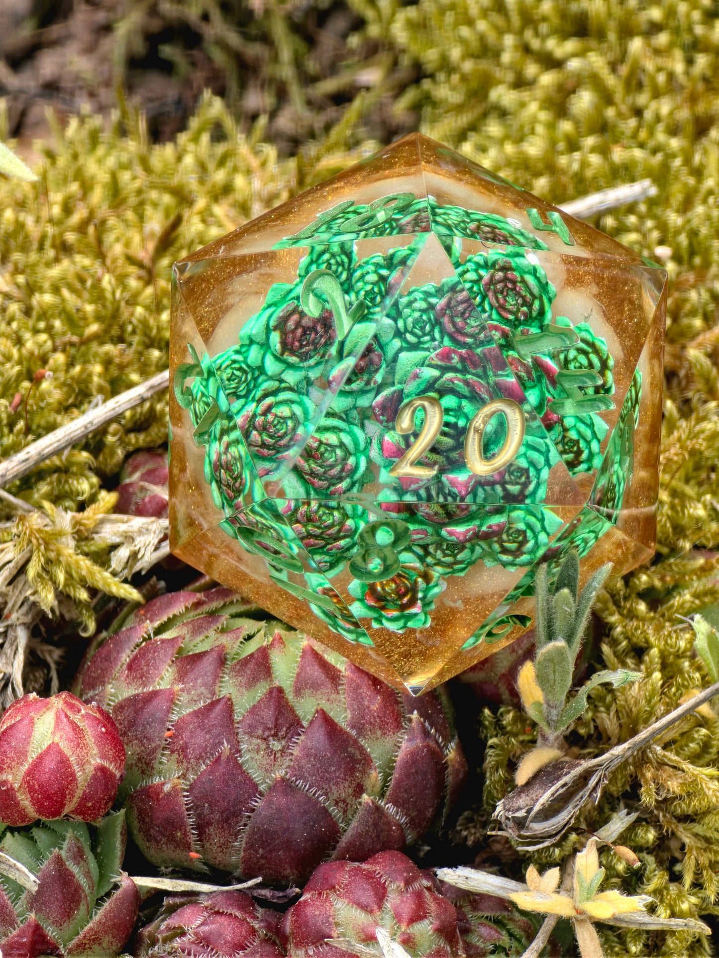 D20 Die 35mm Succulent - Handmade Resin Dice, Green Gold DnD Dice, Single RPG Die, Gift for Gamers