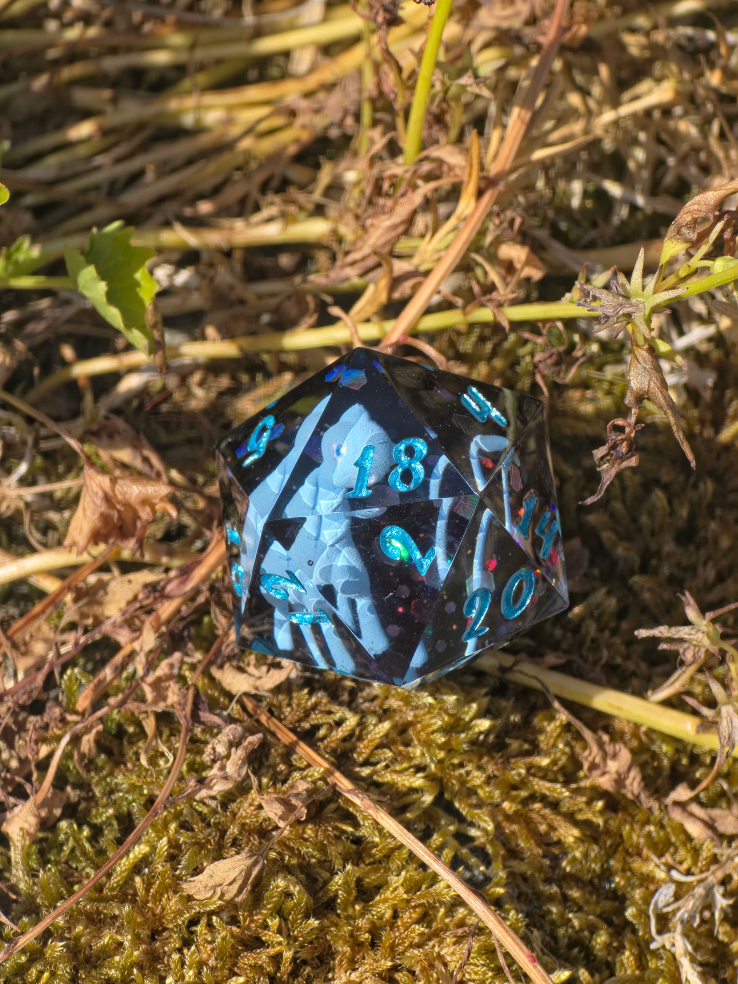 Shiny Mew's Stardust Shiny Mew D20 35mm – Pokémon Inspired Handmade Resin Dice | Custom Sharp Edge Chonk D20 for DnD, RPG & Collectors