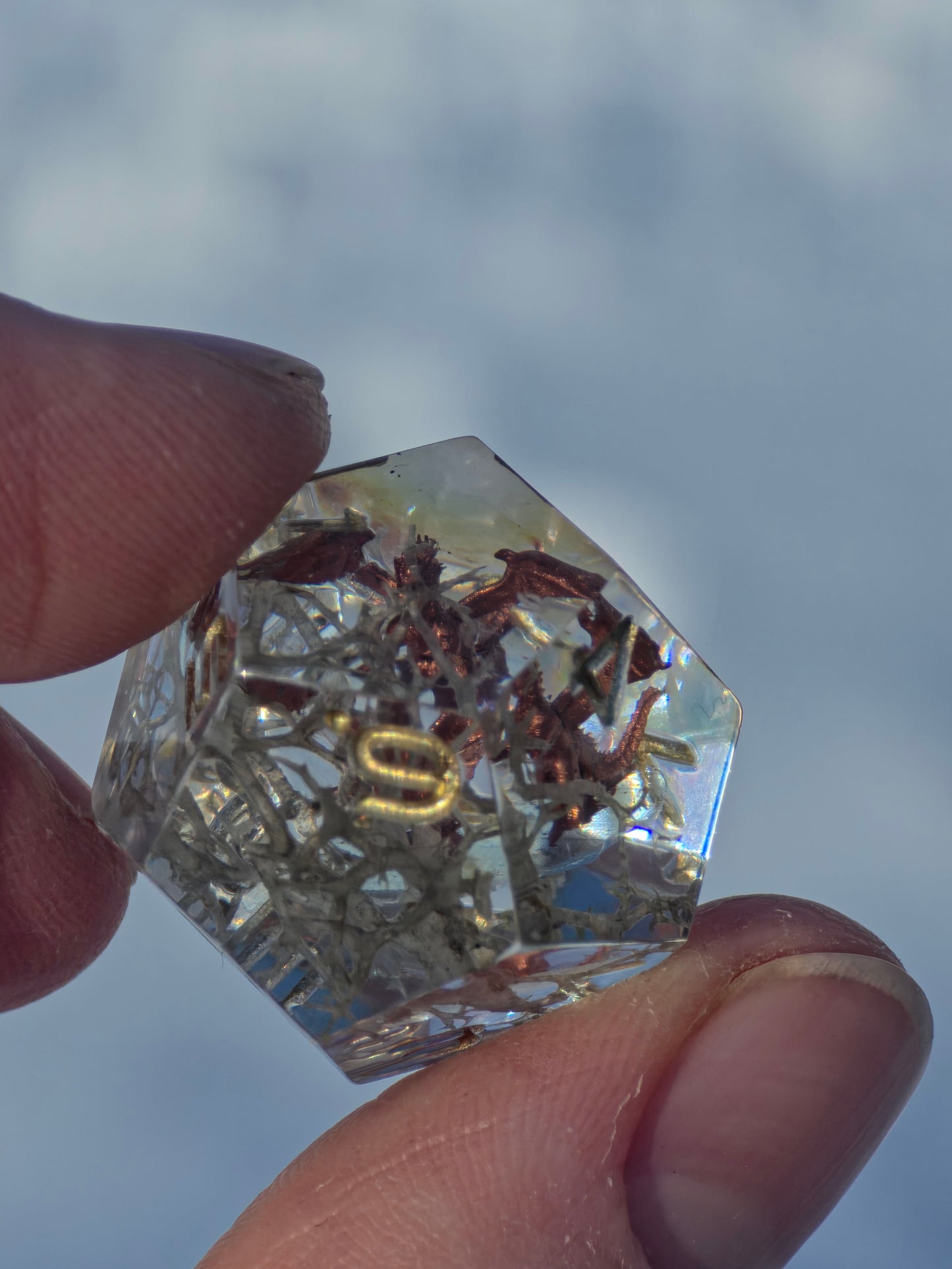 Würfelset „Hort der Uralten Drachen“ – Handgemachtes Resin Dice Set mit Drachen- & Ei-Dioramen | DnD TTRPG Würfel