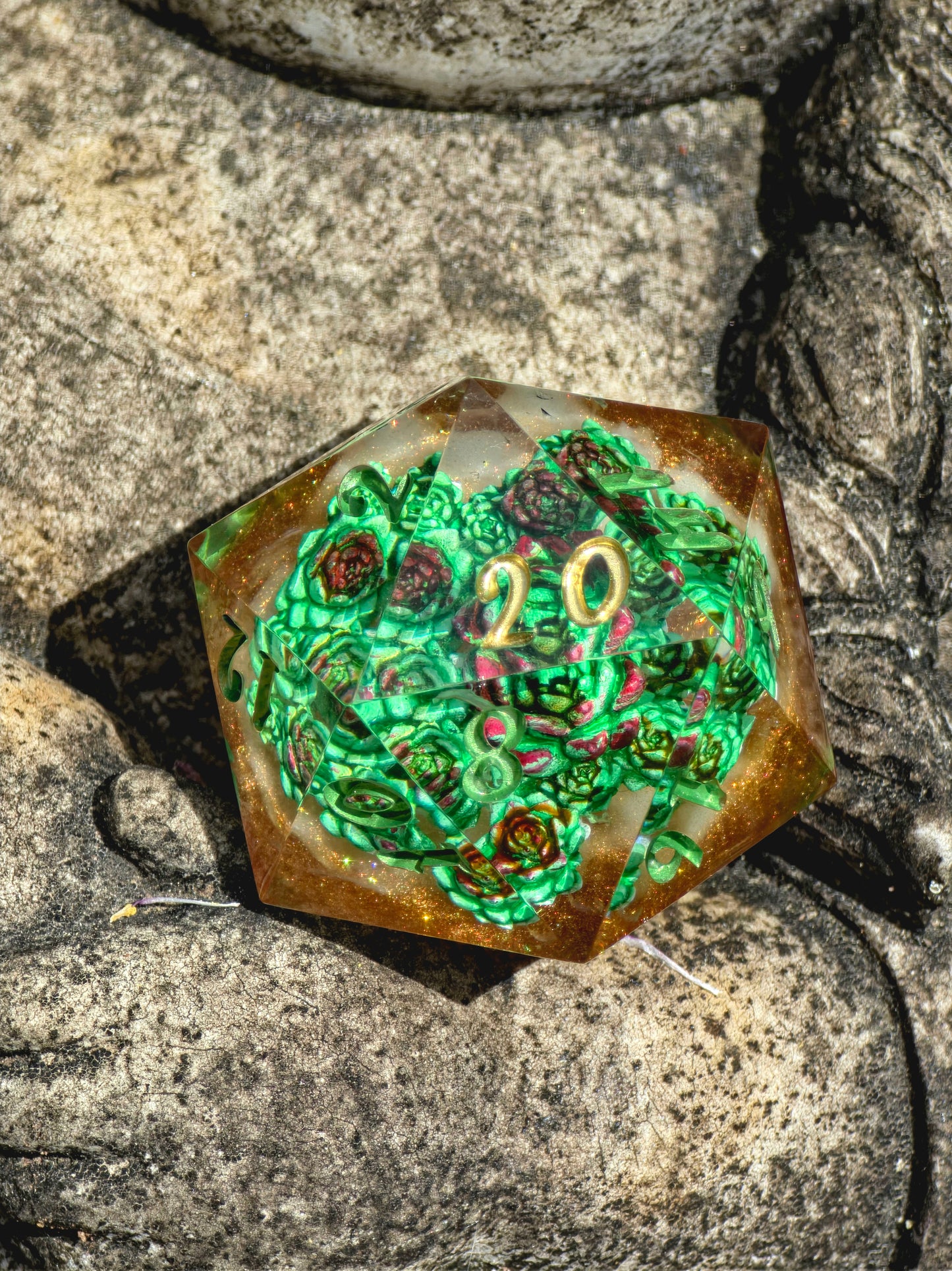 D20 Die 35mm Succulent - Handmade Resin Dice, Green Gold DnD Dice, Single RPG Die, Gift for Gamers
