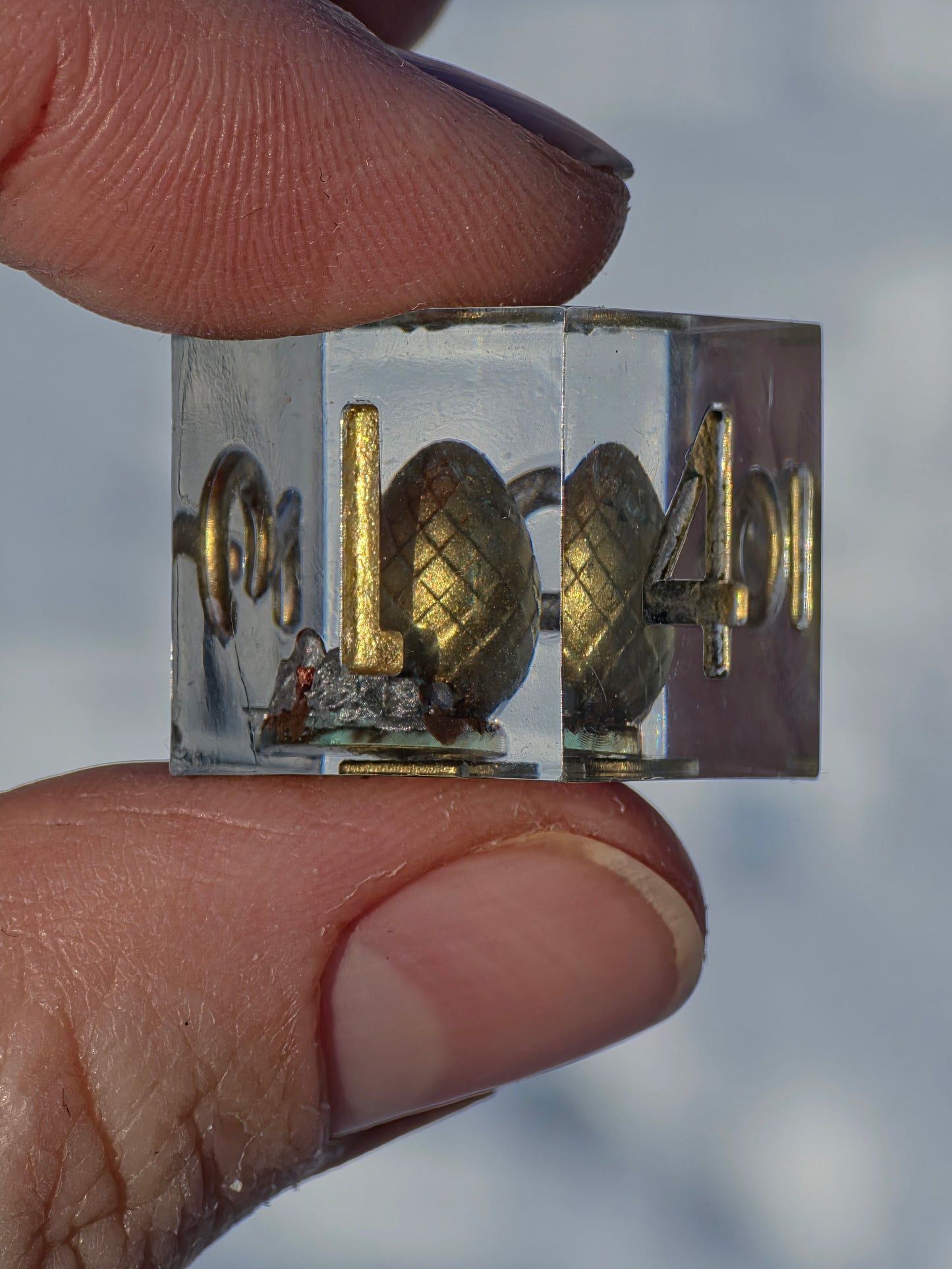 Würfelset „Goldene Wiederkehr“ – Handgemachtes Resin Dice Set mit Goldenem Phönix & Phönix-Eiern | DnD TTRPG Würfel