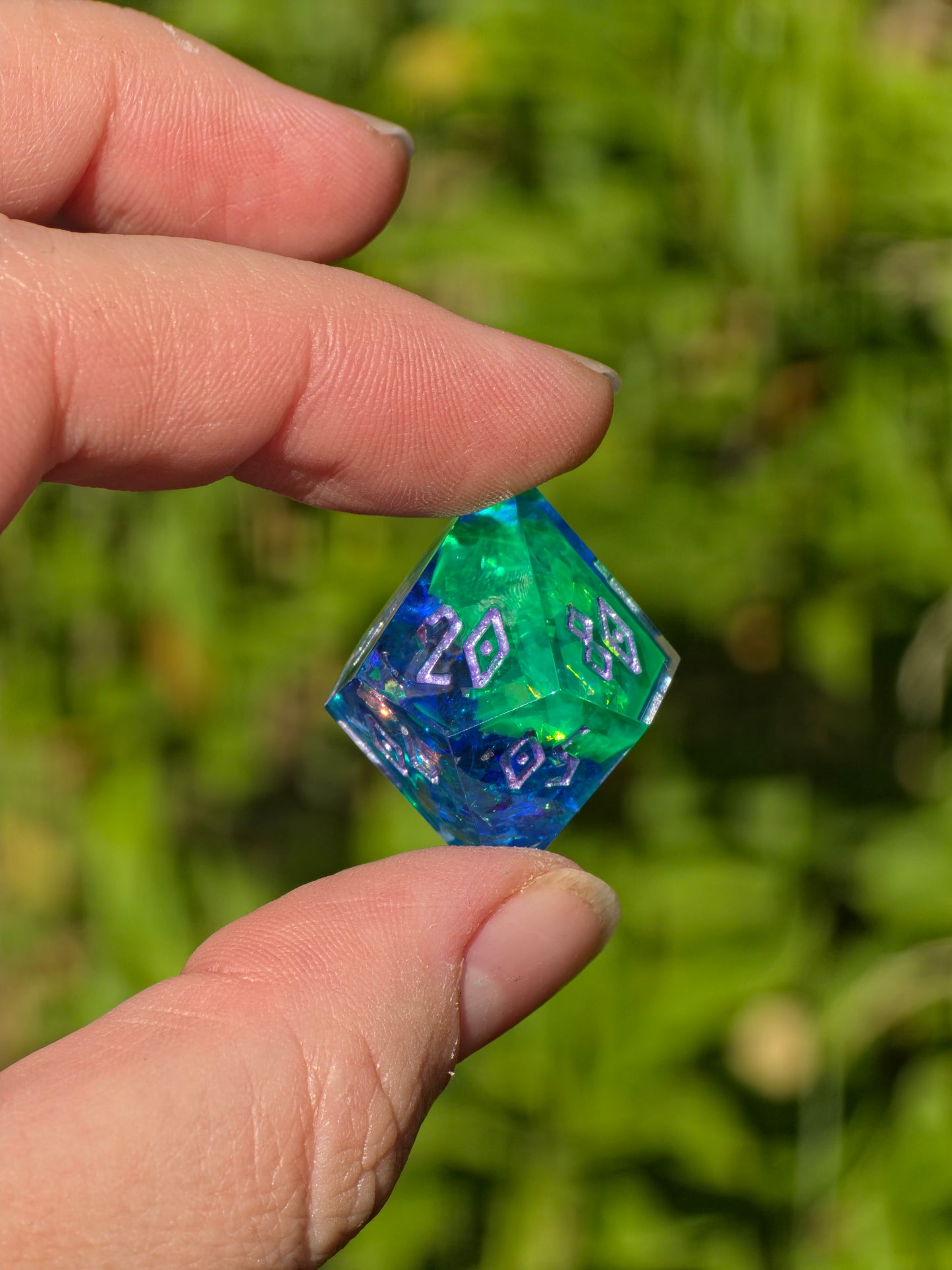 Shiggy – Mystic Tidal Bloom Würfelset – Handgefertigtes Pokémon inspiriertes Resin Dice Set | Petri-Effekt & Metallic Lila Zahlen Squirtle