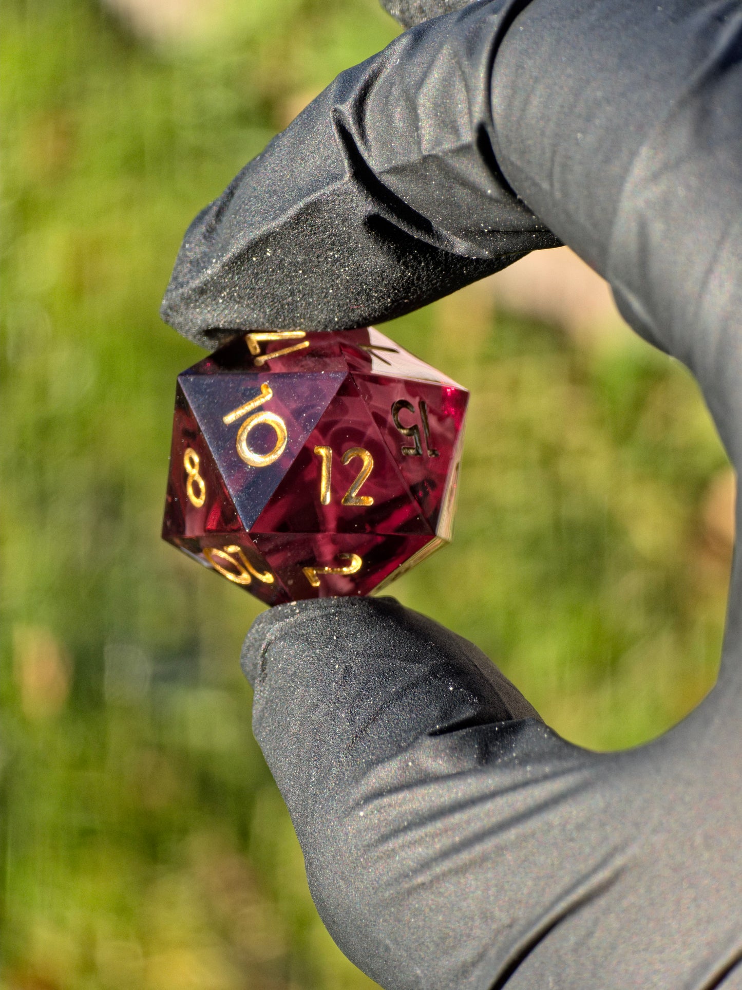 Polyedrisches Würfelset „Espresso Cream Nebula“ – Handgemachte Resinwürfel dunkelbraun-bordeaux mit Cloud Effekt | DnD Dice Set TTRPG