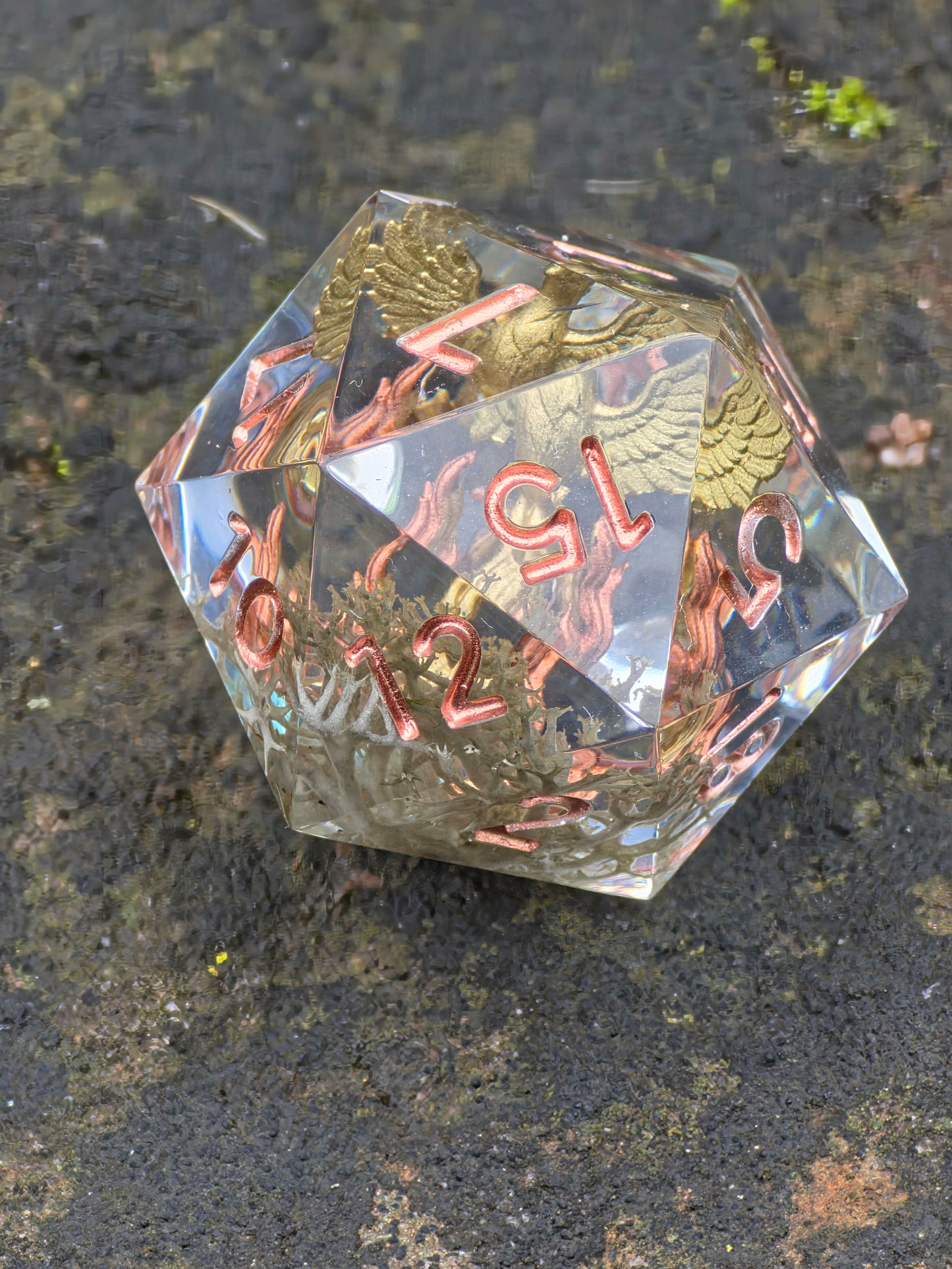 Aschekrone – Goldener Phönix D20 (28 mm)